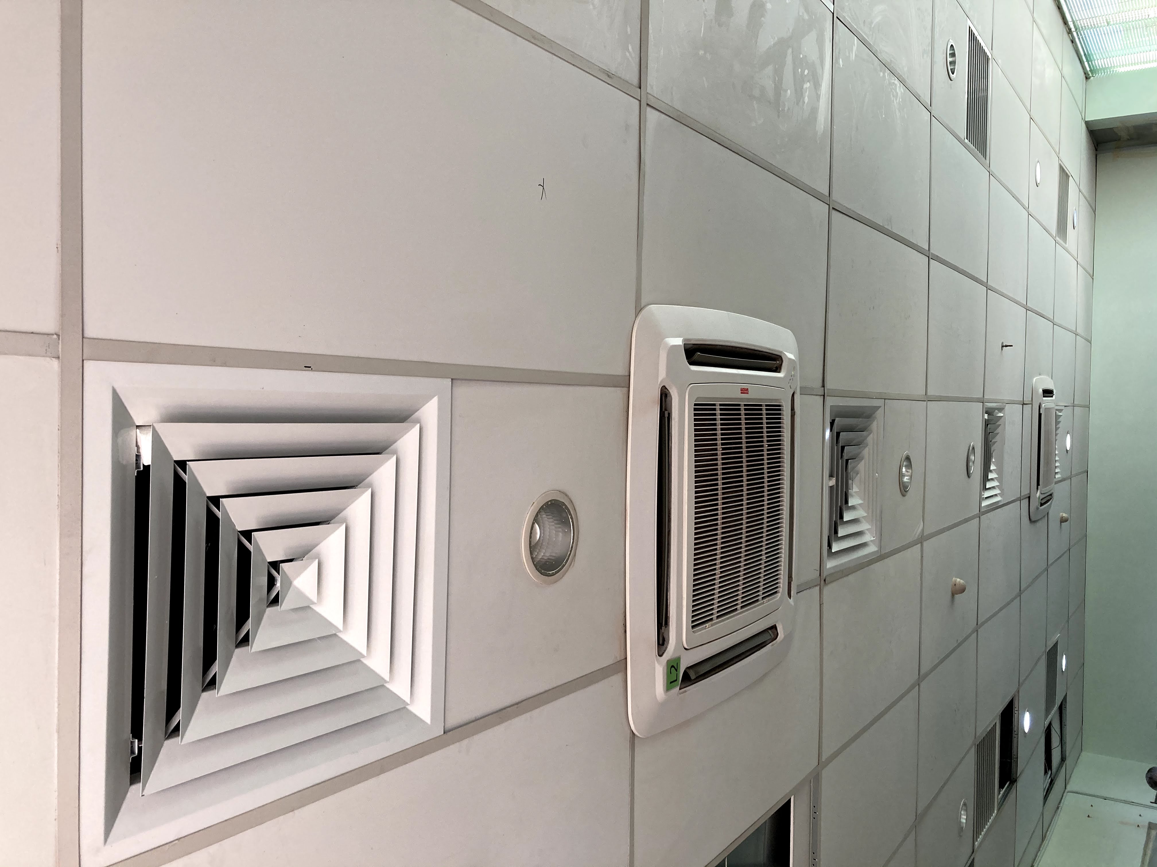 Air Change for Lab